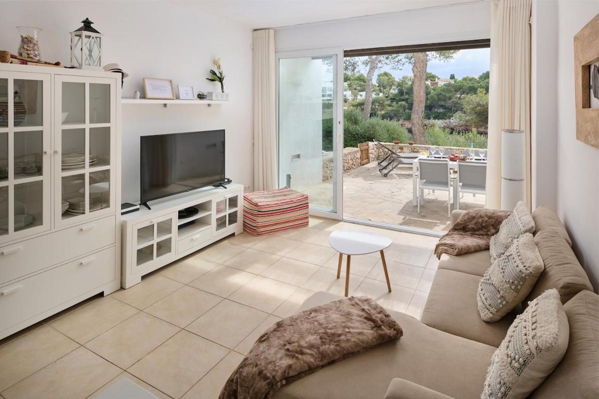 Sea Frontline Apartment 'Ernesto'. Pool. Wifi 桑坦伊 外观 照片
